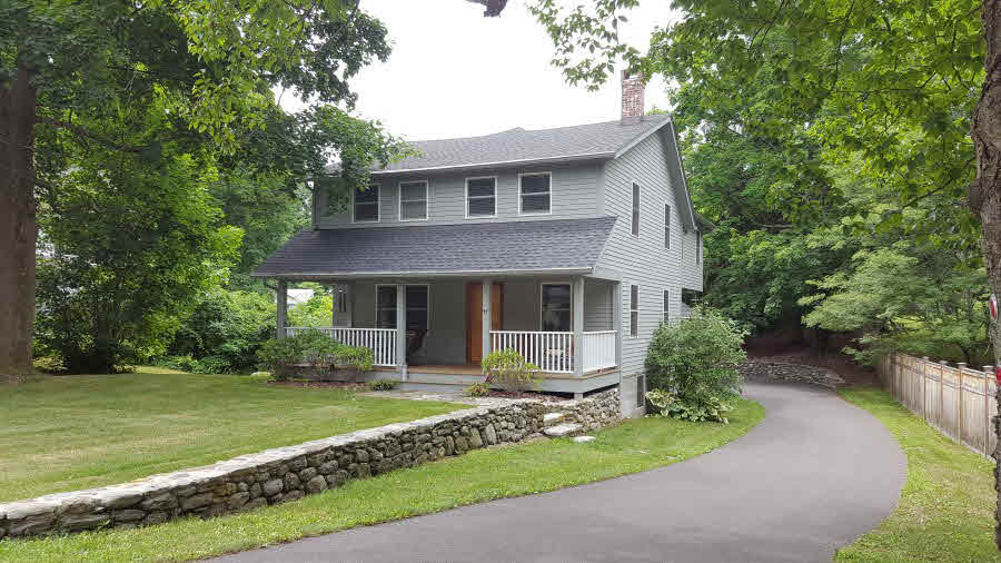 Building photograph for 44 EAST MAIN STREET
